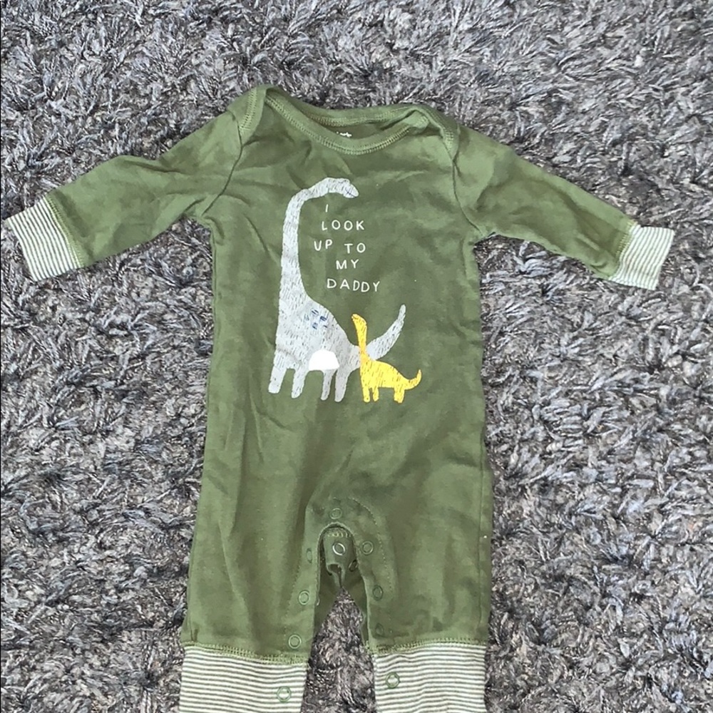 “I look up to my daddy” one piece